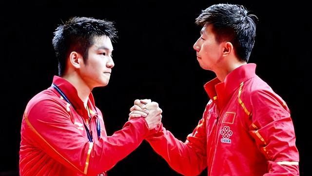 德约科维奇对阵国乒展开拉锯大战，最终险胜对手